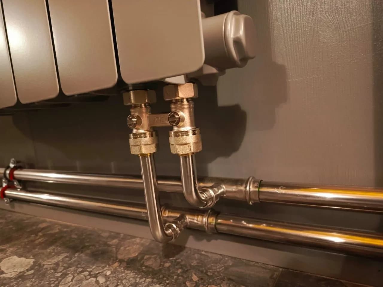 Монтаж системы радиаторного отопления 2