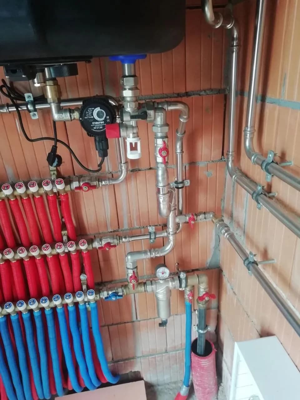 Монтаж теплого пола в кирпичном доме 7