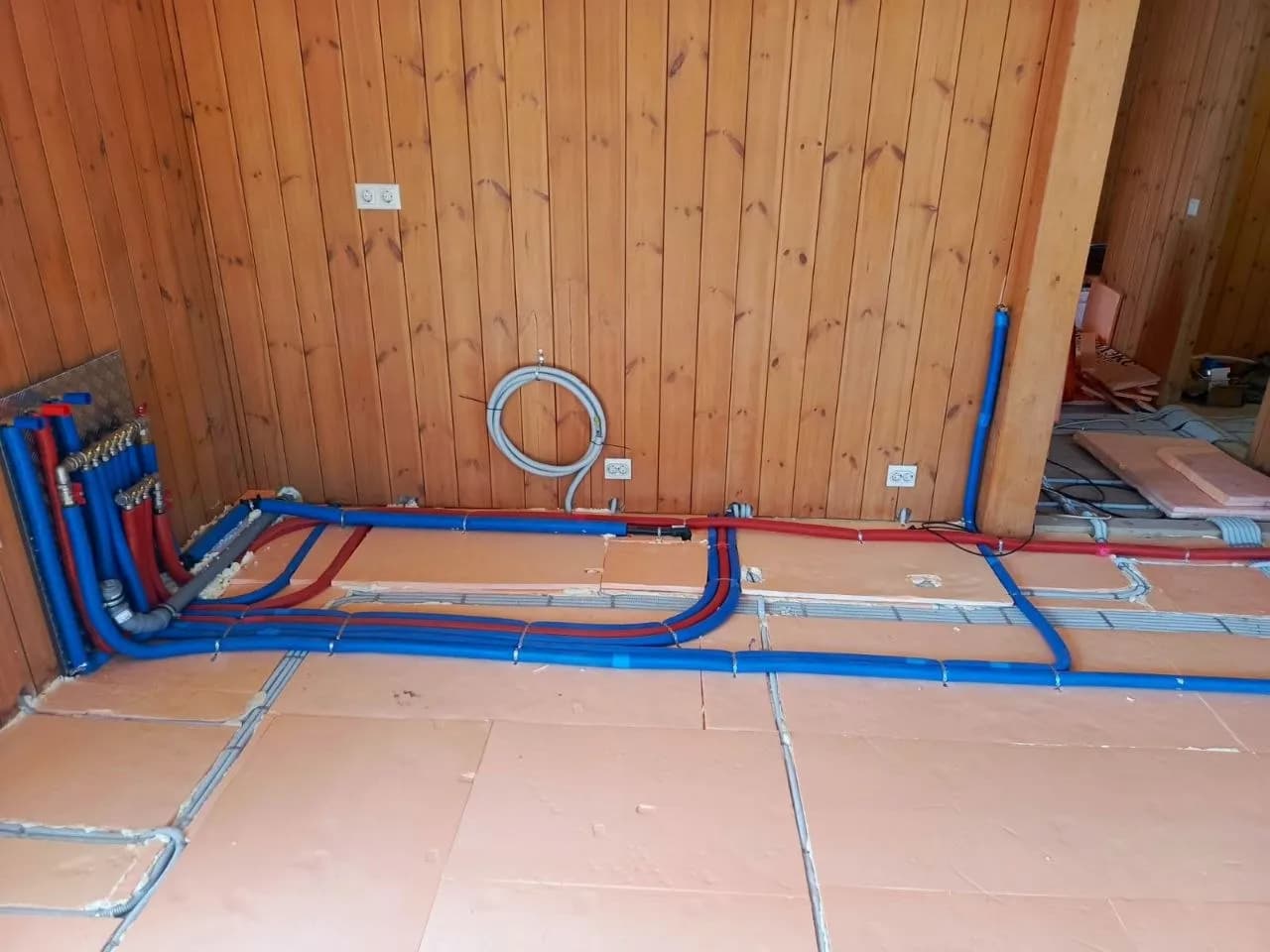 Монтаж тёплого пола в каркасном доме 7